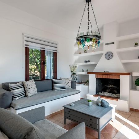 Apteramare Tradidtional House 'New Listing 2022' ハニア エクステリア 写真