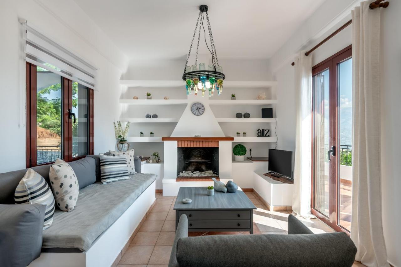 Apteramare Tradidtional House 'New Listing 2022' ハニア エクステリア 写真