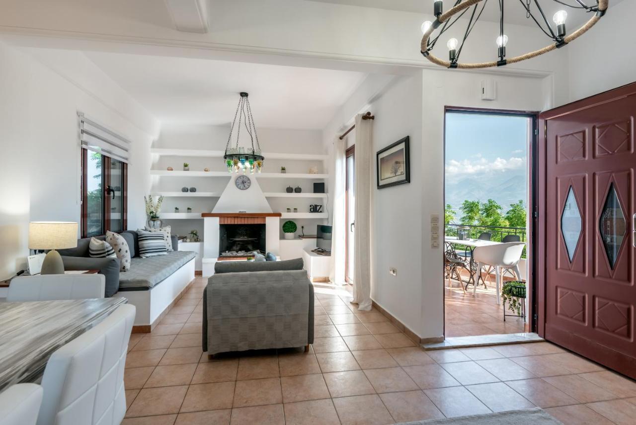 Apteramare Tradidtional House 'New Listing 2022' ハニア エクステリア 写真